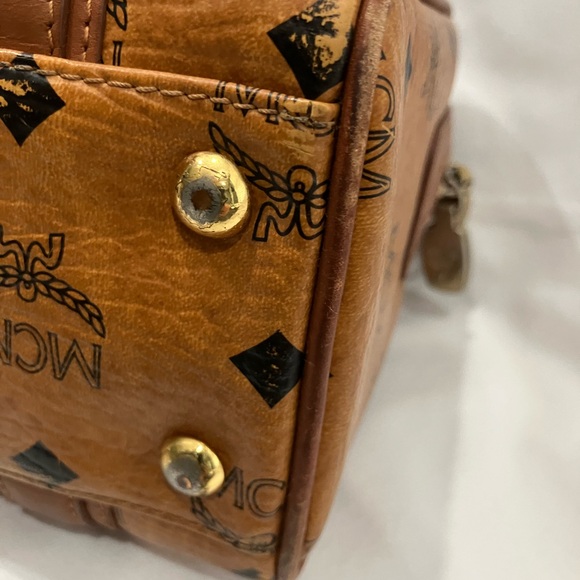 MCM - Picture 7 of 12